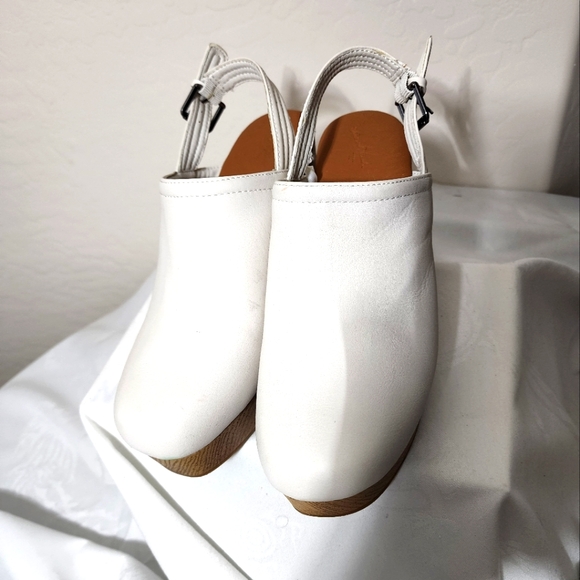 Universal Thread Shoes - UNIVERSAL THREAD Platform